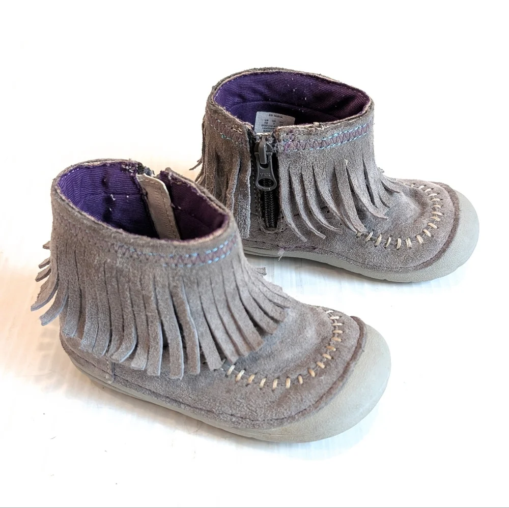 STRIDE RITE Tasha Gray Suede Fringe Moccasin Boots Baby Walker Shoes Size 6